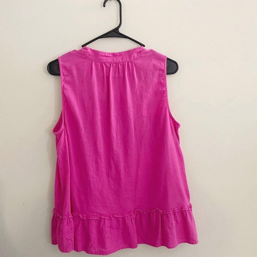 Crown & Ivy Pink Linen Ruffle Trim Top Preppy Vacation Spring Summer Boating - Picture 3 of 5